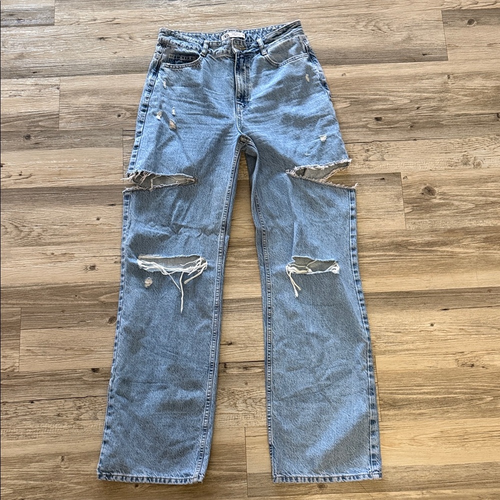ZARA distressed women’s jeans